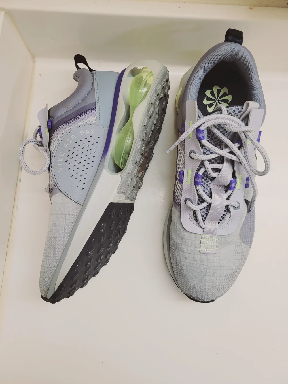 Nike Mens Air Max React Running Shoes - Light Gray/Purple 10.5